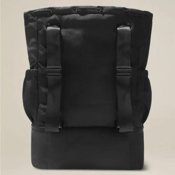 Beyond Yoga NWT Convertible Gym Bag Backpack Black Shoe Compartment Retail $80 main image 10